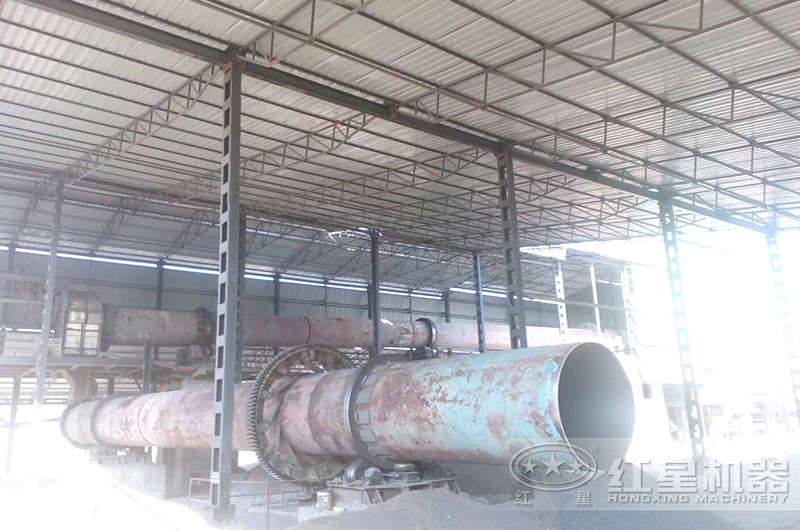 砂石烘干機(jī)作業(yè)現(xiàn)場 砂石烘干機(jī)作業(yè)現(xiàn)場