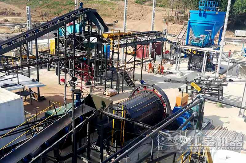 時產20噸石英石球磨機現場 時產20噸石英石球磨機現場