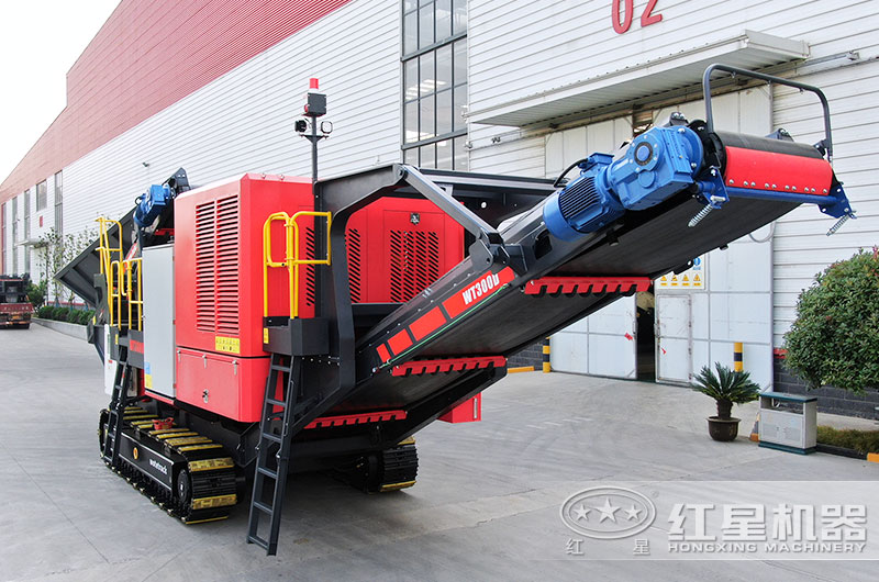 顎破-履帶式移動破碎機?圖片