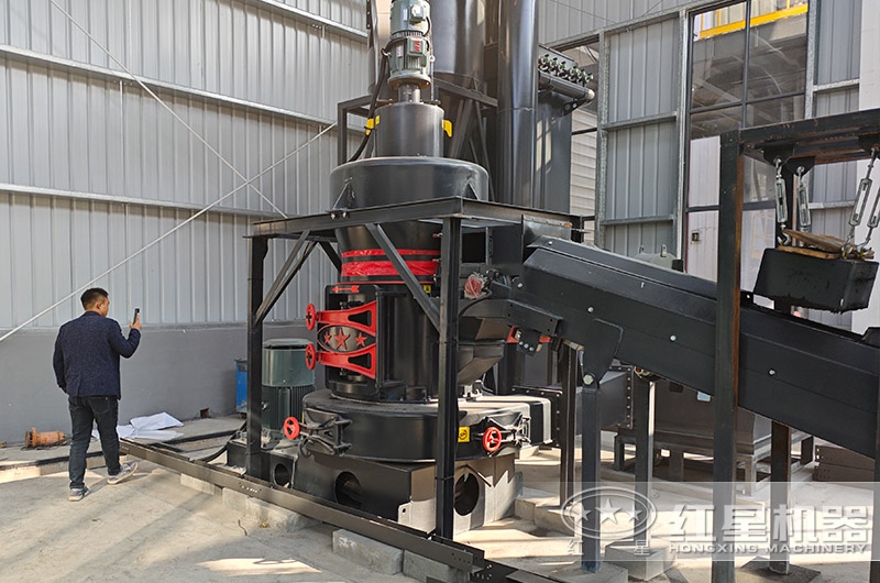 紅星高壓磨粉機(jī)制粉加工客戶現(xiàn)場實拍 紅星高壓磨粉機(jī)制粉加工客戶現(xiàn)場實拍